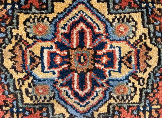 Hand-Knotted IndoHeriz Rug - 2’x3’
