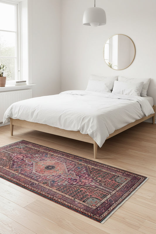 Hand-Knotted Persian Nahavand Rug - 4'2"x7'7"