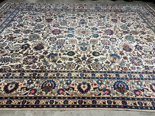10’5”x 13’8” Handmade Persian Kashan Rug