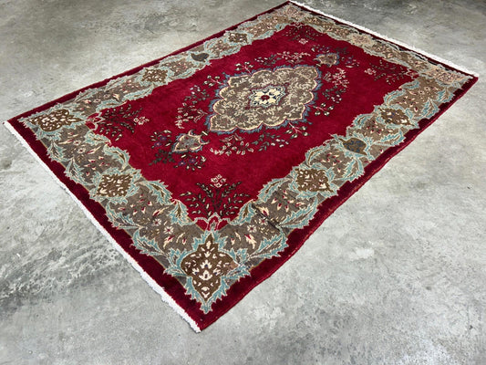 4'2"x6'3" Red Hand-knotted Tabriz Rug