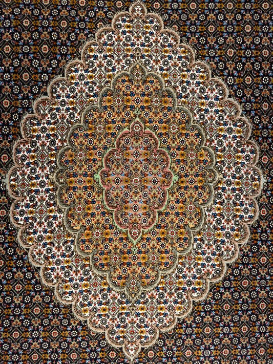 Hand-Knotted Persian Tabriz Mahi Rug - 5'6"x7'8"