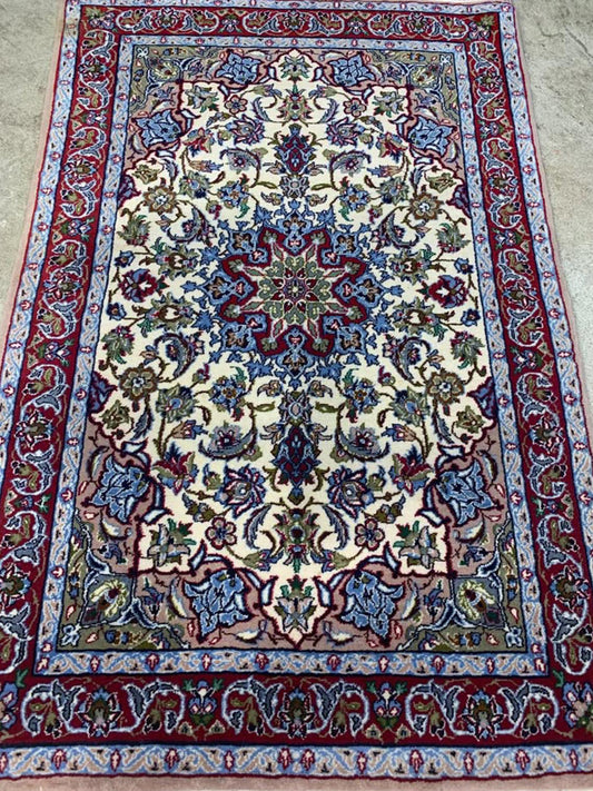 Hand-Knotted Persian Isfahan Rug - 2'3"x3'7"