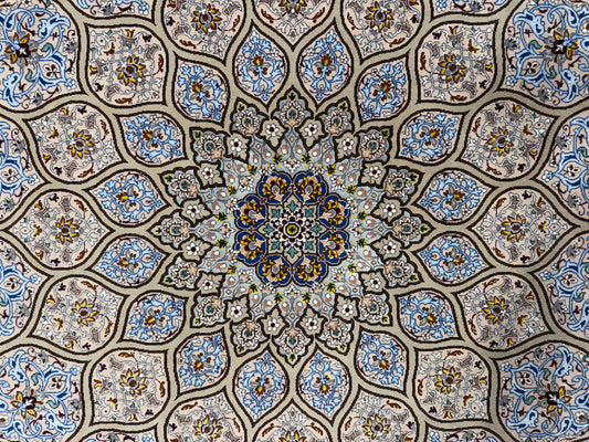 Hand-Knotted Persian Isfahan Rug - Signed Mortazavi - Dome Design - 5’x7’9”