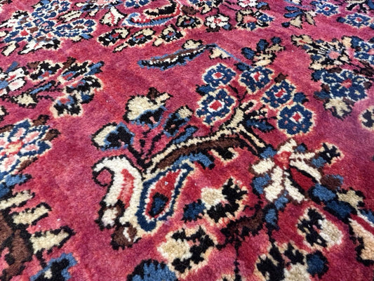 5’7”x14’8” Antique Hand-knotted Wool Sarouk Runner Rug - Handmade Red