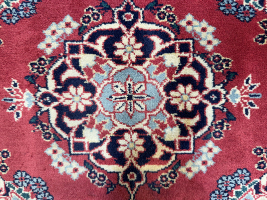 Hand-Knotted Tabriz Rug - 1’6”x1’8”
