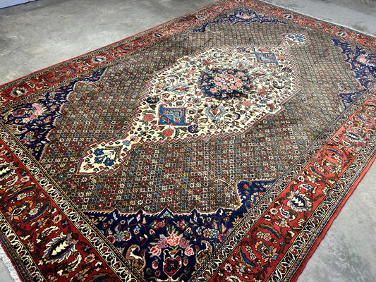 6'6"x10'0" Hand-Knotted 100% Wool Pile Bakhtiarie Carpet - Area Rug