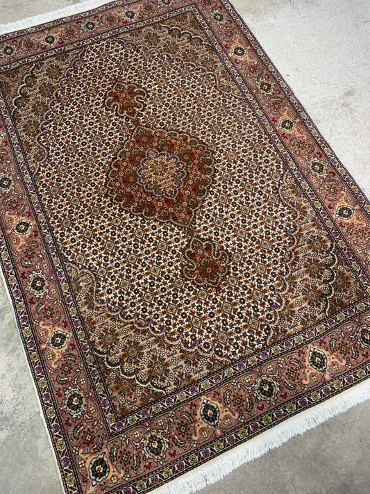 3'5"x4'10" Hand-Knotted Wool & Silk Tabrize Mahi Rug