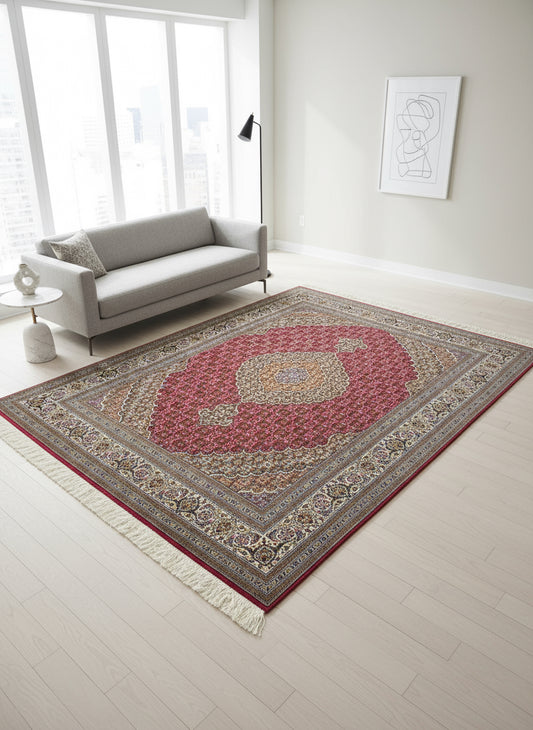 4'9"x6'5" Fine Hand-Knotted Wool & Silk Blend Tabrize Mahi Carpet - Area Rug