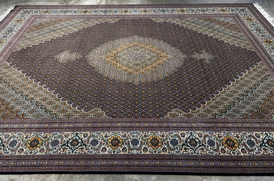8'3"x11'6" Fine Hand-Knotted Wool & Silk Oriental Rug - Area Carpet