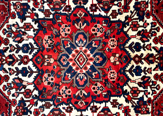 10'2"x13'1" Hand-Knotted 100% Wool Pile Bakhtiari Rug - 10x13 - red - tribal