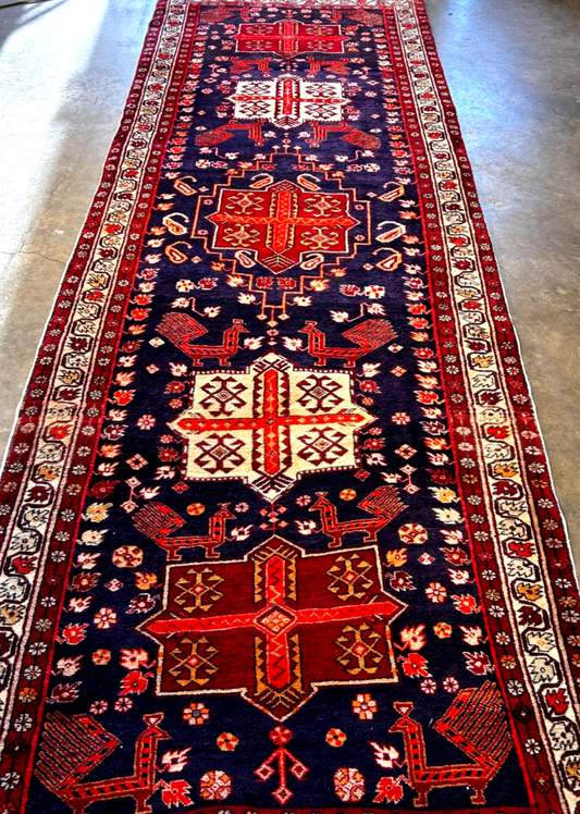 3'7" x 10'7'' Hand-Knotted 100% Lamb Wool Pile Goravane Area Rug