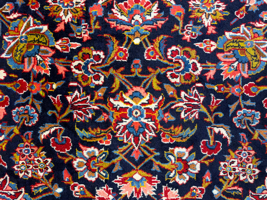 Hand-Knotted Persian Kashan Rug - 9’11”x14’3”