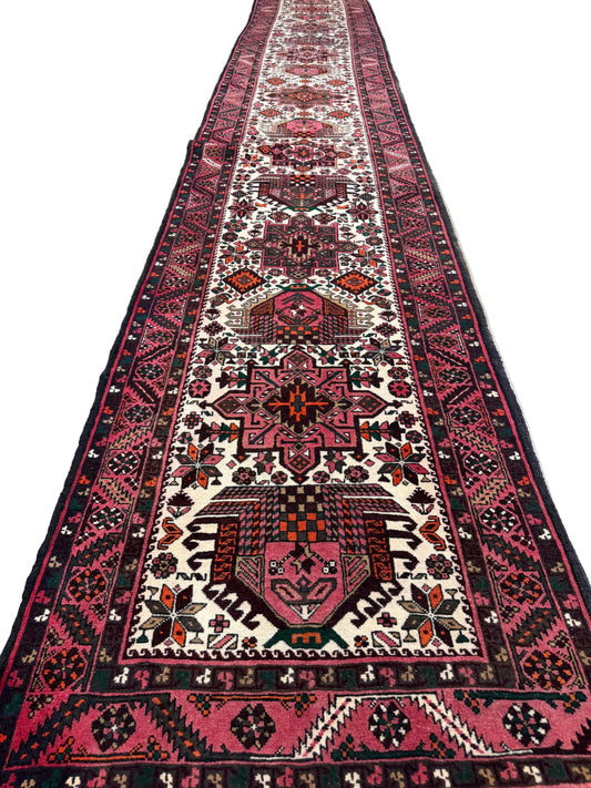 3’1”x18’4” Hand-Knotted Wool Heriz Persian Runner 3x18 Handmade Pink Rug