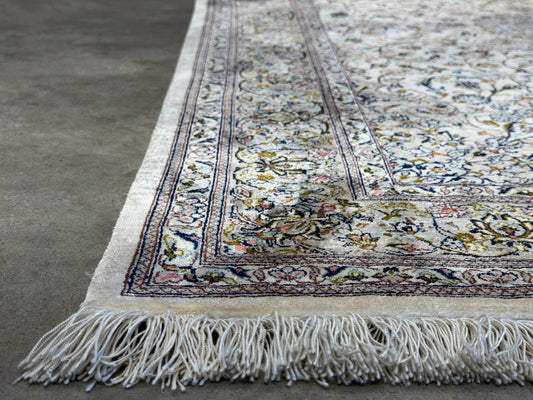 Luxurious Hand-Knotted 100% Silk Persian Qum Rug - 3'3"x5'