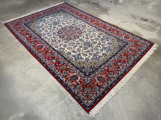 Hand-Knotted Persian Isfahan Rug - 5’x8’