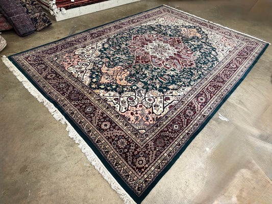 9’9”x13’10” Hand-Knotted Wool IndoHeriz Oriental Area Rug