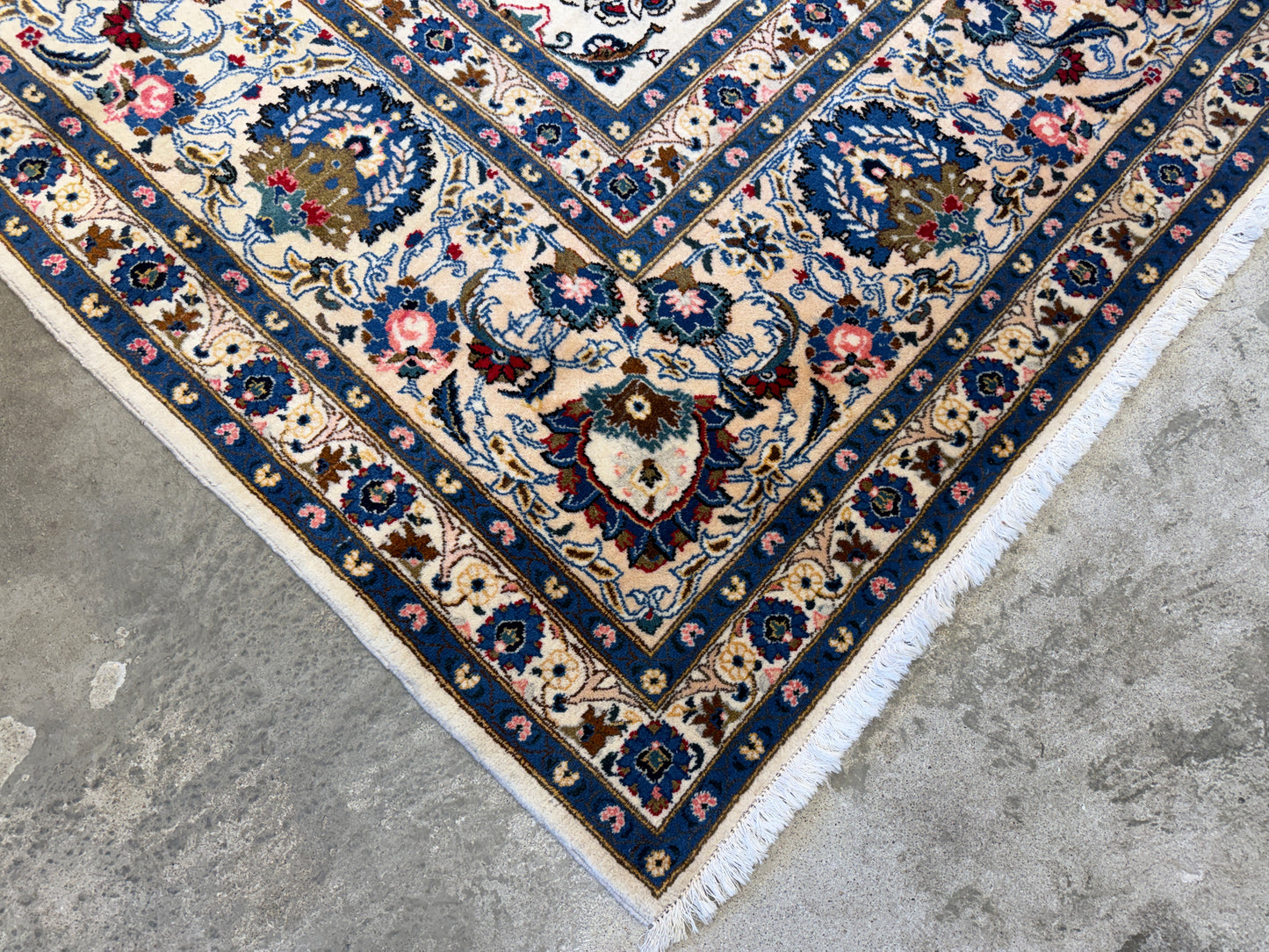 10'5"x13'8" Hand-Knotted Wool All-over Kashan Persian Rug