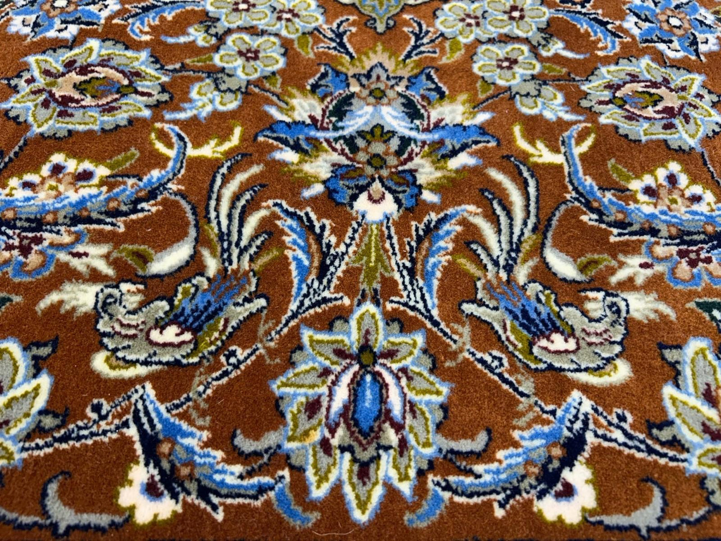 6’10”x9’10” Hand-Knotted  Fine Wool & Silk Isfahane  Area Rug - Medallion Carpet