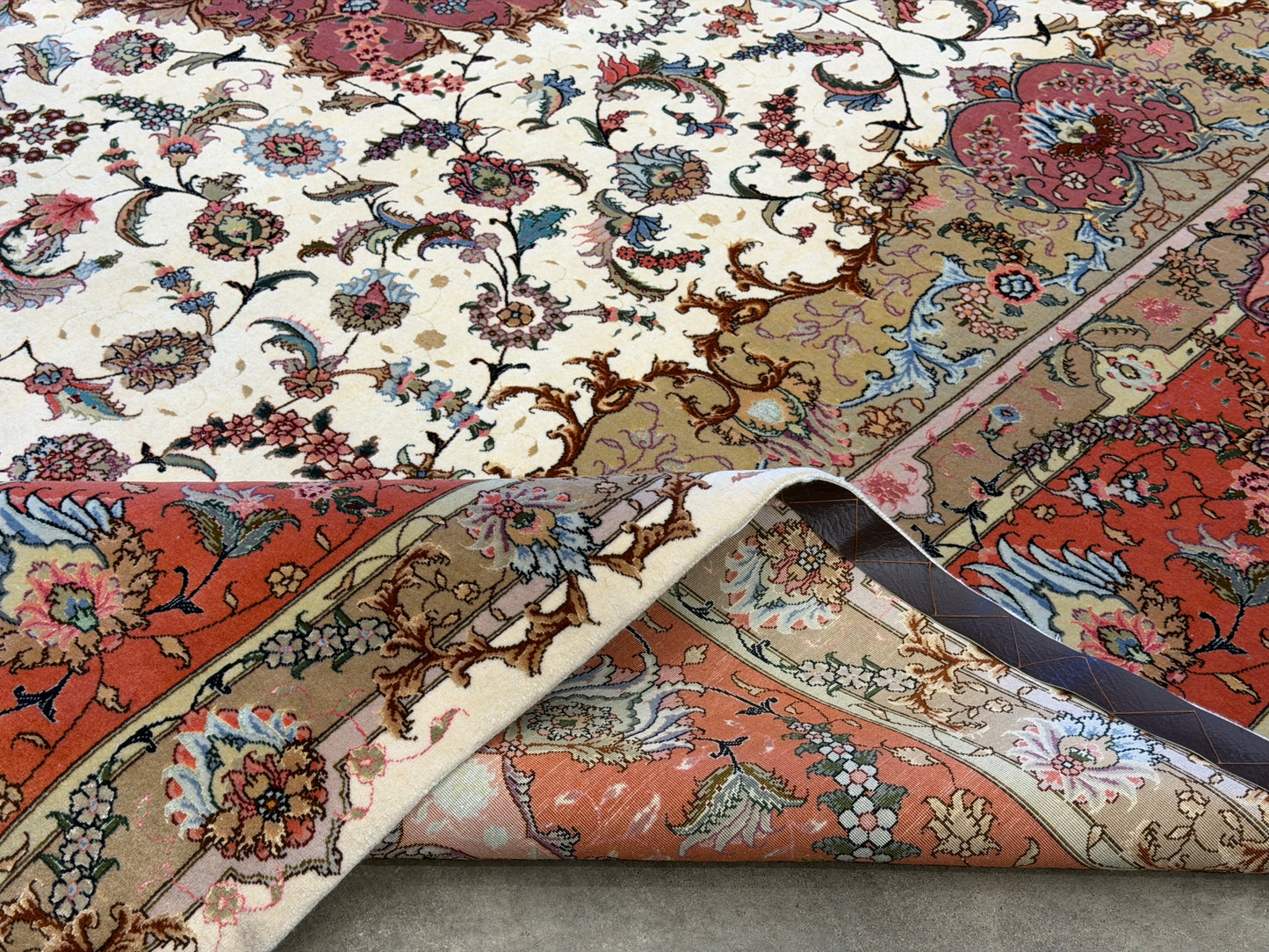 10’x12’9” Fine Hand-Knotted Persian Tabriz Area Rug