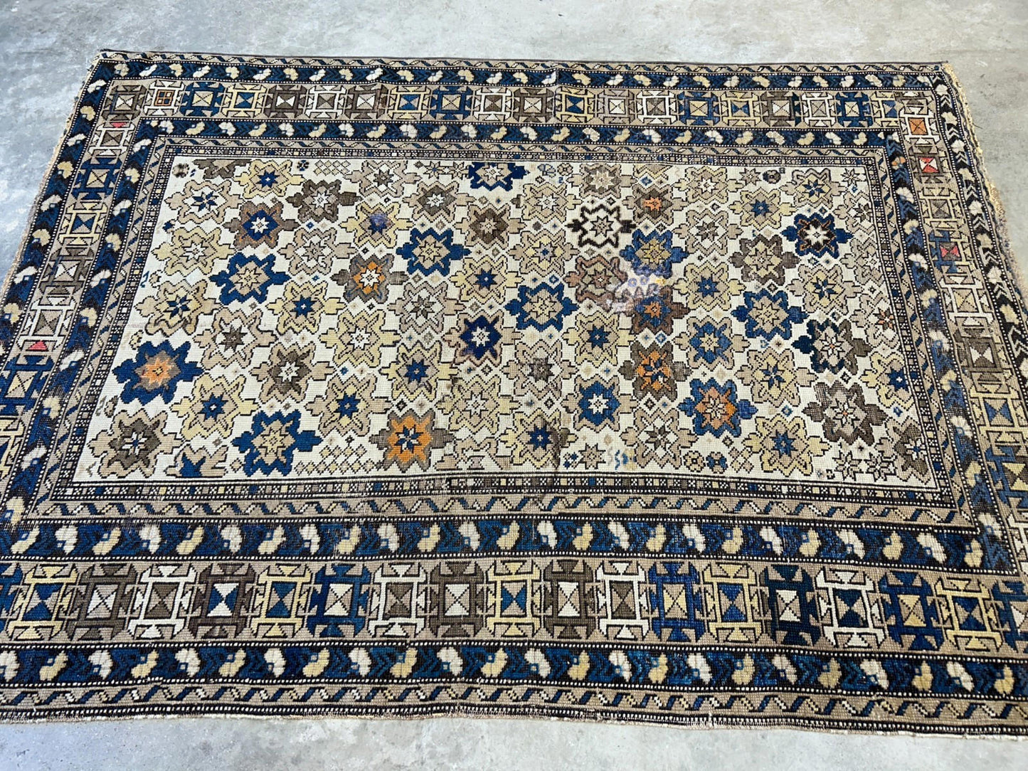 3'9"x5' Antique Hand-knotted Wool Caucasian Area Rug - Handmade 4x5 Carpet