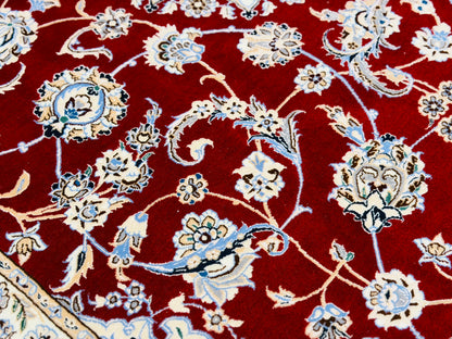 Hand-Knotted 6 La Persian Nain Rug - 6'7"x9'6"