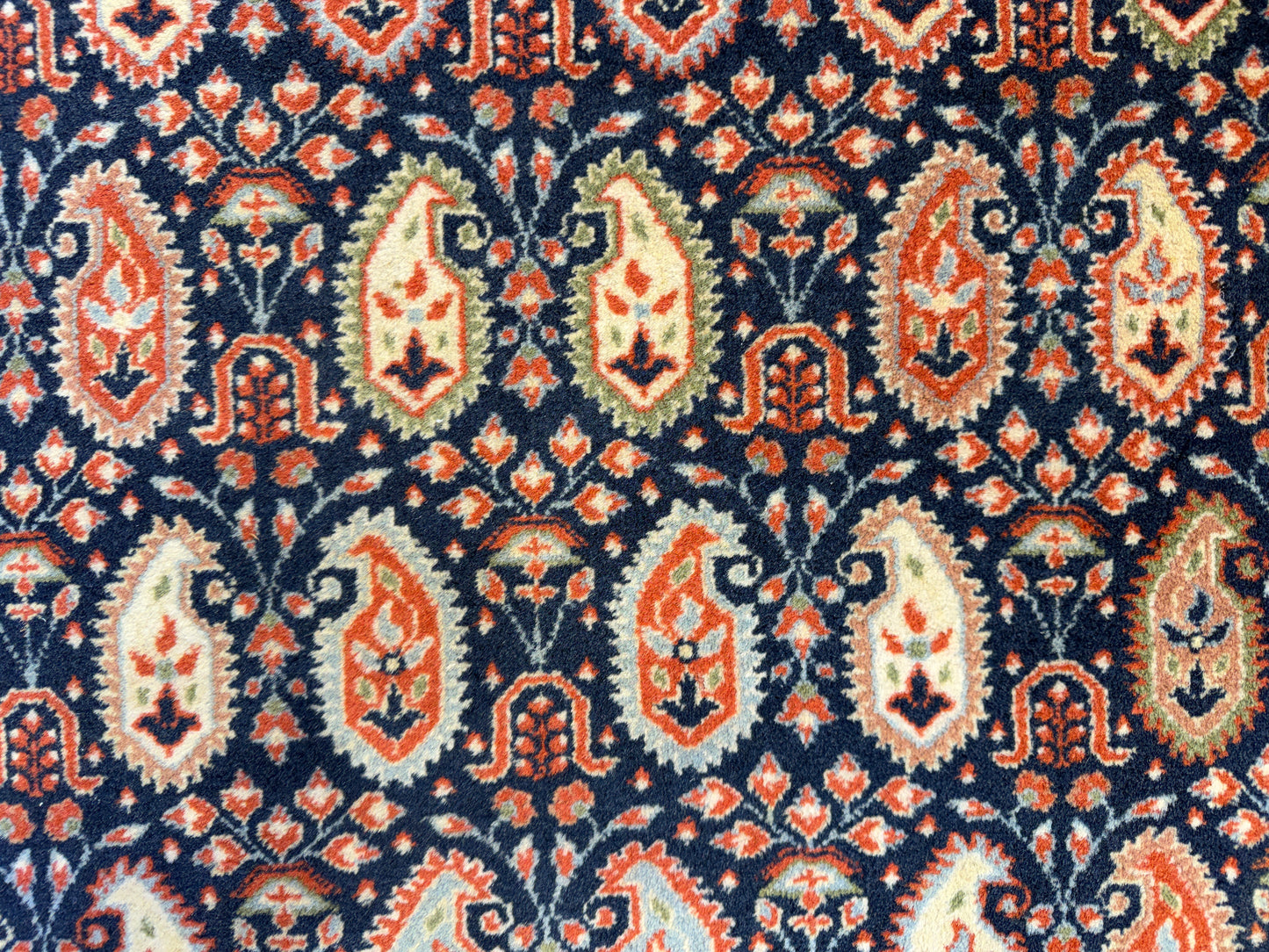 7’10”x11’7” Hand-Knotted Wool Persian Malayer Paisley Area Rug