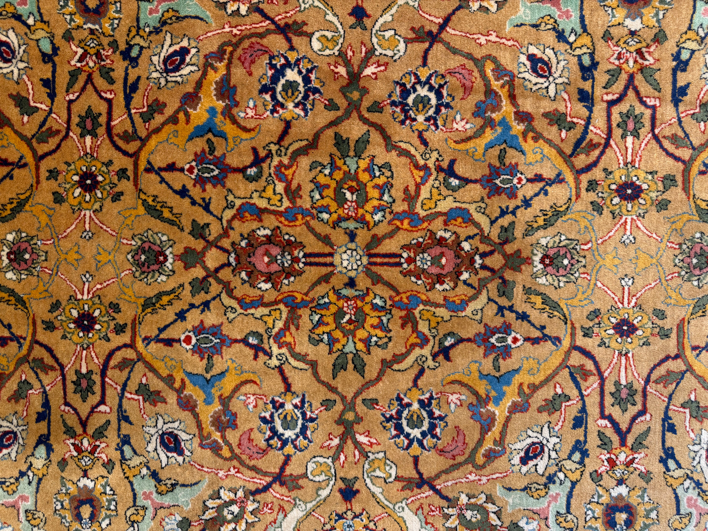 Hand-Knotted Persian Kashan Rug - 9’9”x14’5”