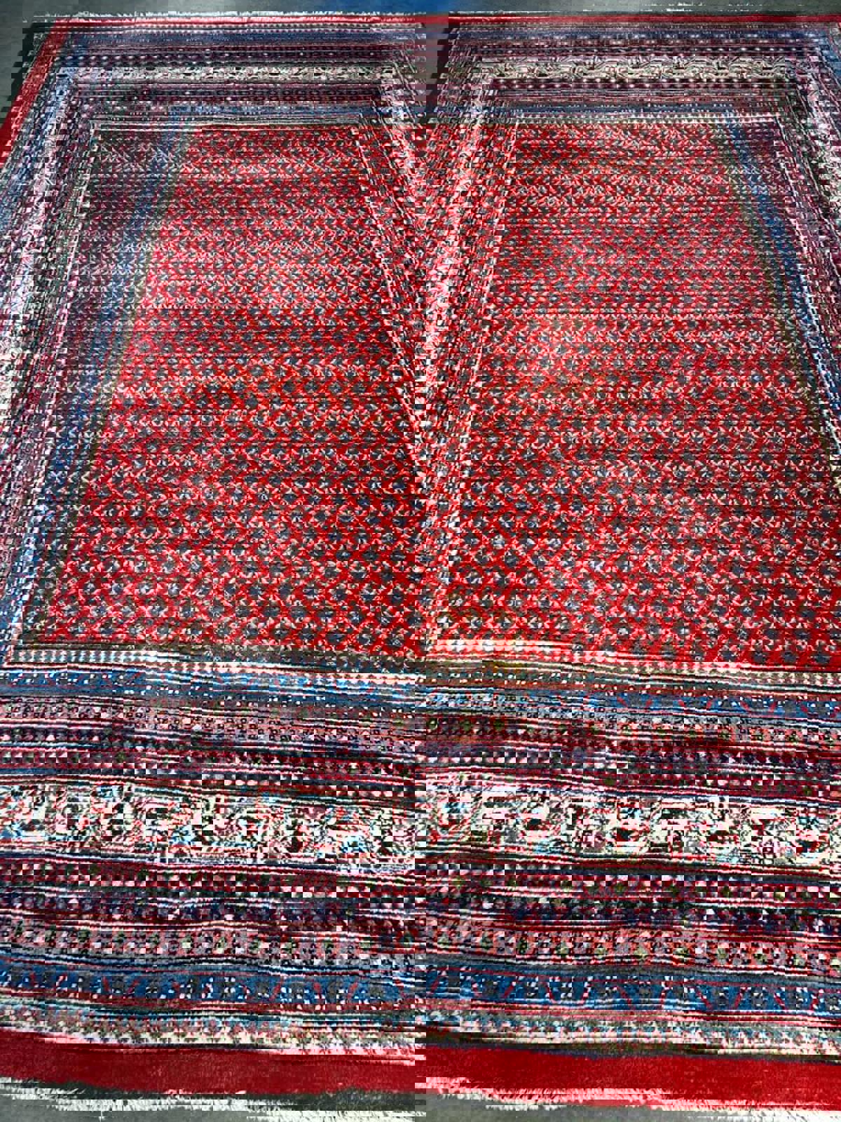 7'6"x8'5" Handmade 100% Wool Persian Sarouk Rug