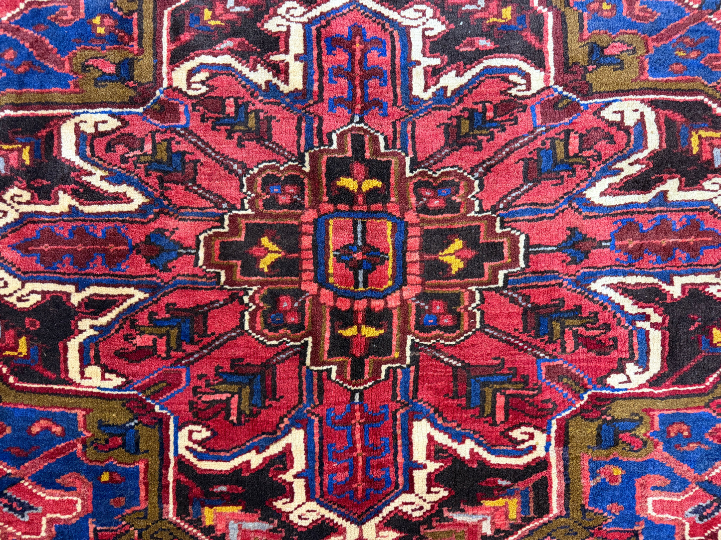Hand-Knotted Persian Heriz Rug - 9’3”x11’9”