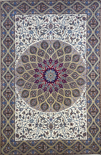 Hand-Knotted Persian Isfahan Rug - Dome Design - 6'6"x10'