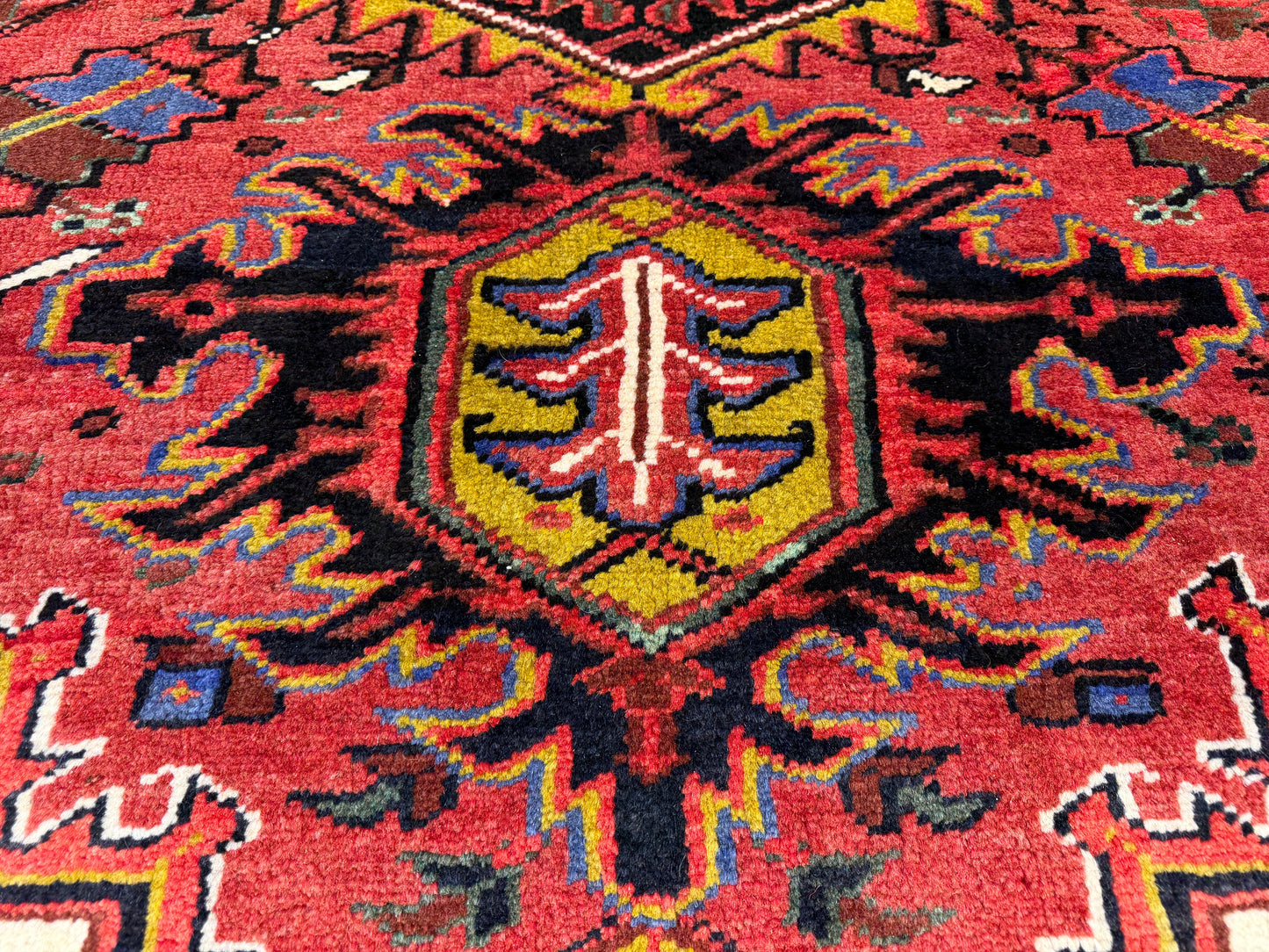 Hand-Knotted Persian Heriz Rug - 10’x13’