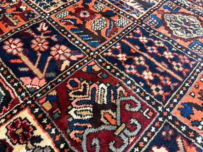 Hand-Knotted Persian Bakhtiari Rug - 9’11”x12’7”