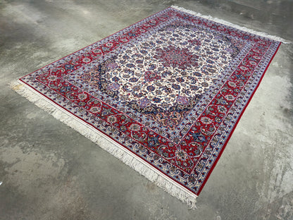 Hand-Knotted Persian Isfahan Rug - 6'9"x10'1"