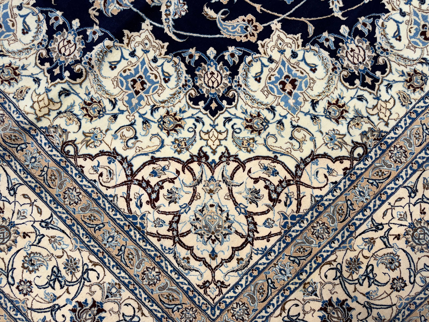 Hand-Knotted 6 La Persian Nain Rug - 10’2”x13’6”