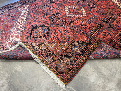 9’10”x12’5” Hand-Knotted Persian Heriz Area Rug