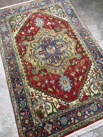 4'x6' Handmade 100% Wool Indo-Heriz Rug