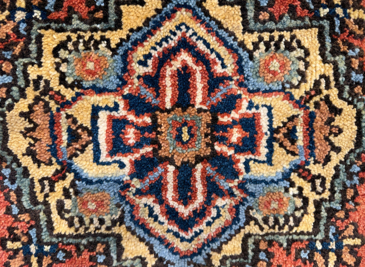 Hand-Knotted IndoHeriz Rug - 2’x3’
