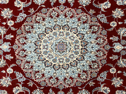 Hand-Knotted 6 La Persian Nain Rug - Signed Habibian - 5'3"x7'3"
