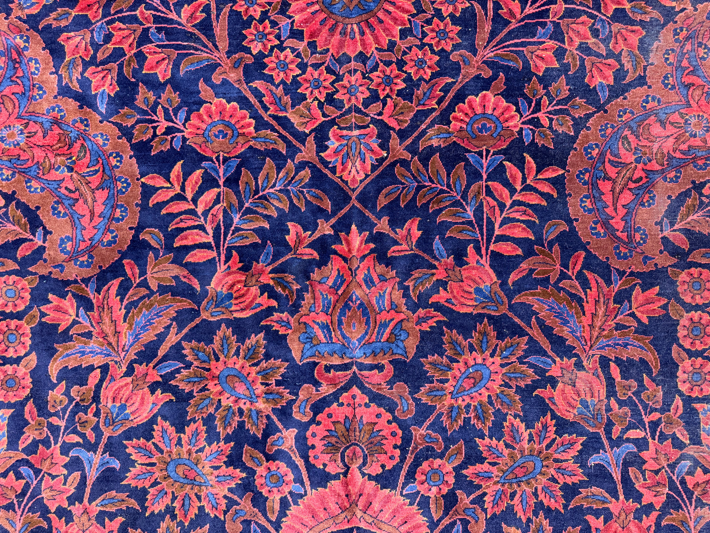 Antique Hand-Knotted Persian Kashan Rug - Signed Tavoschian - 8'6"x12'