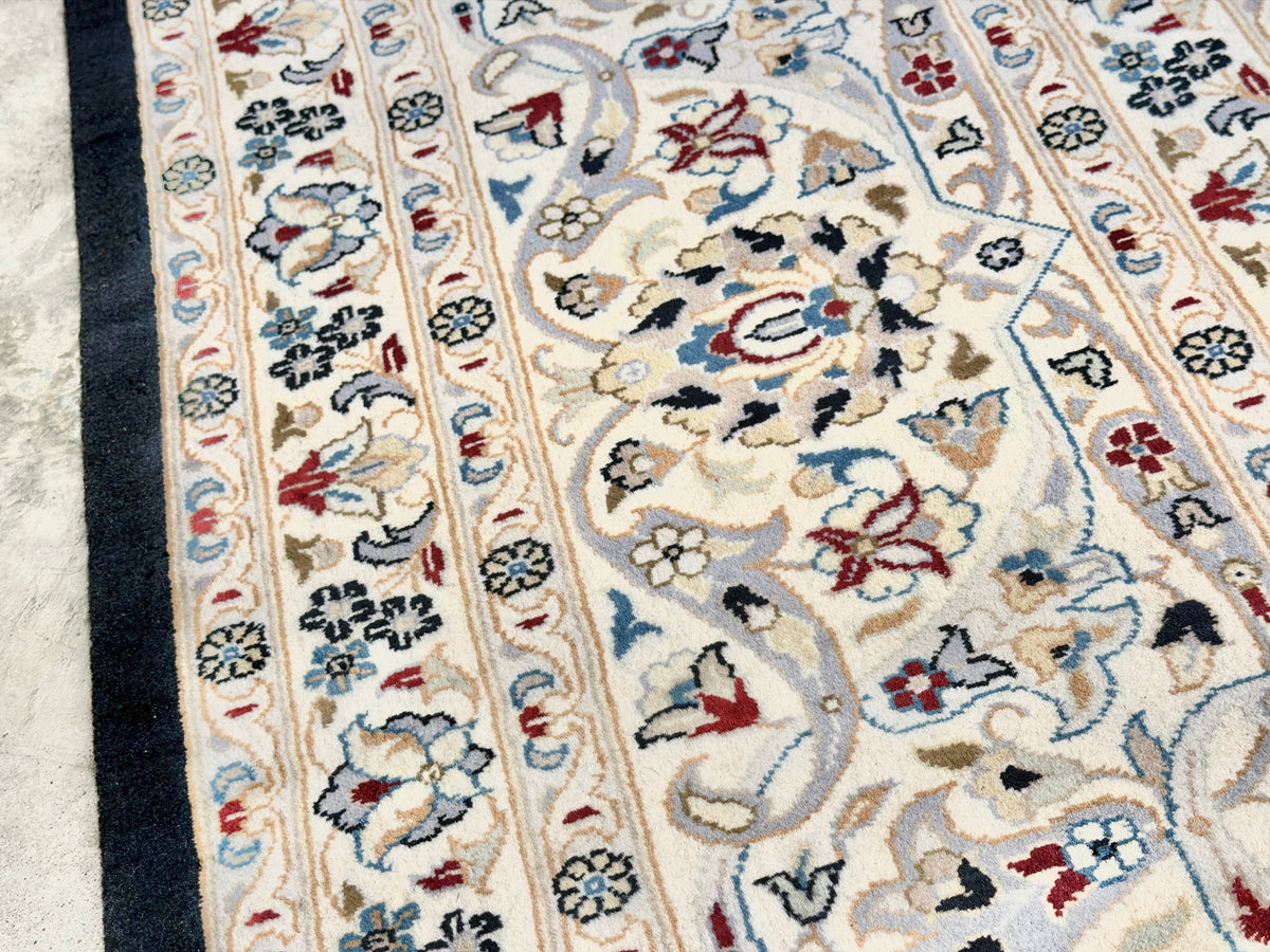 Hand-Knotted Agra Rug - 9’3”x11’10”