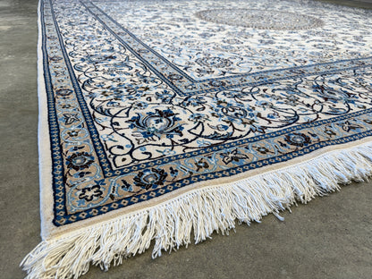 10’x10’ Hand-Knotted Persian Nain Area Rug