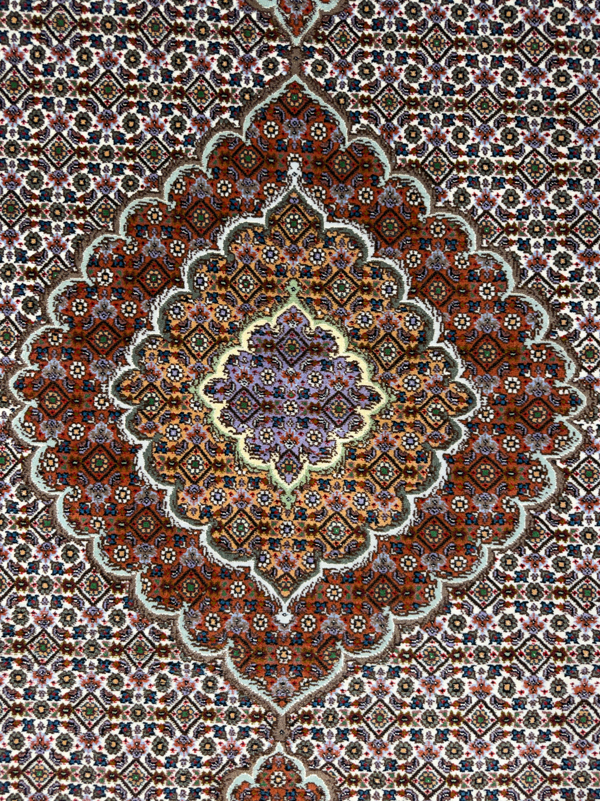 Hand-Knotted Persian Tabriz Mahi Rug - 4'9"x6'5"