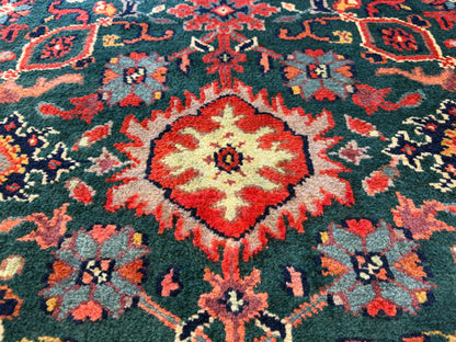8’x9’10” Hand-Knotted Wool Indo-Sultan Area Rug