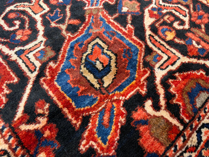 9’8”x12’6” Hand-Knotted Persian Bakhtiari Area Rug