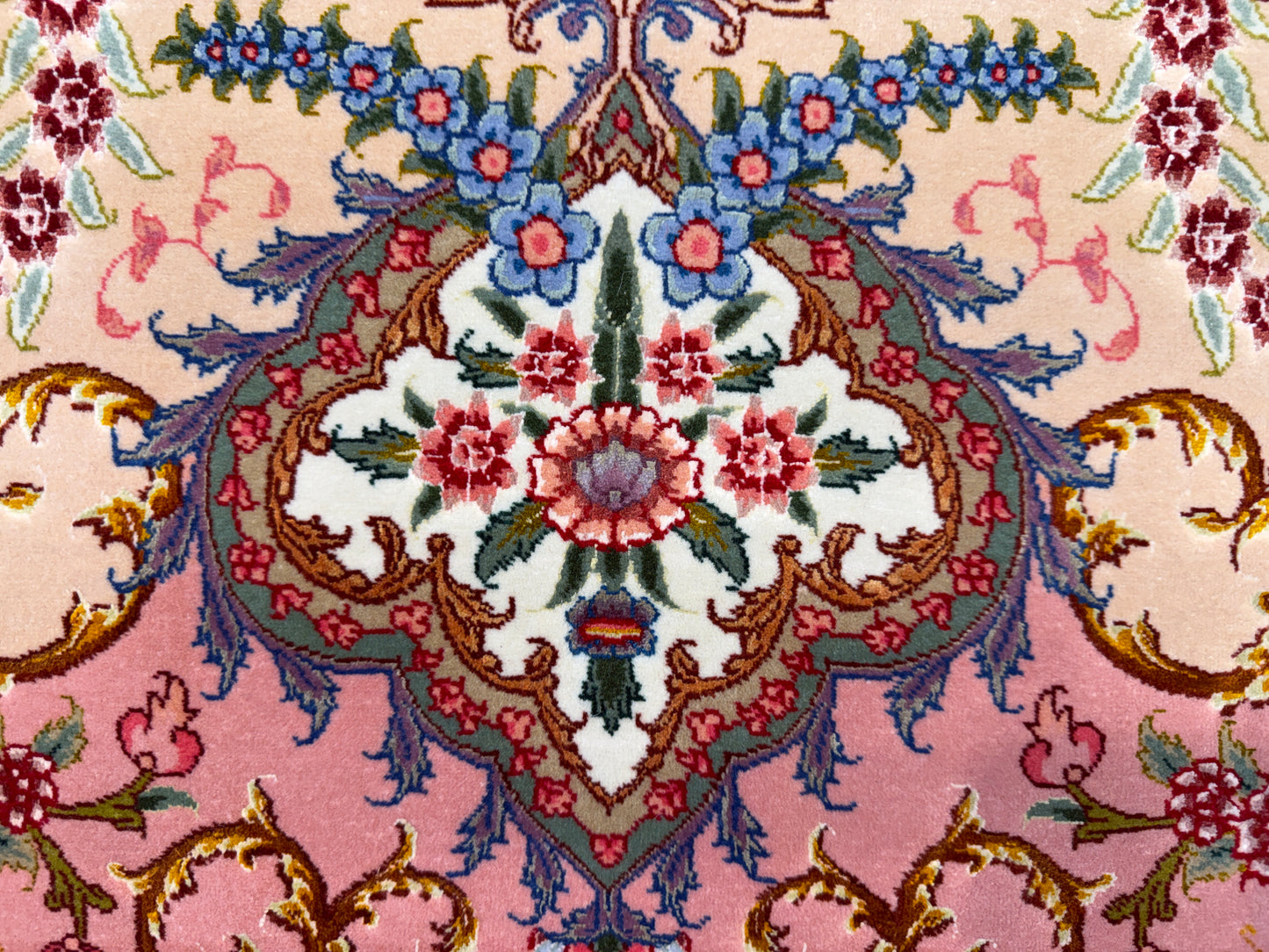 Hand-Knotted 80 Raj Persian Tabriz Rug - Signed Benam - 9’8”x13’8”