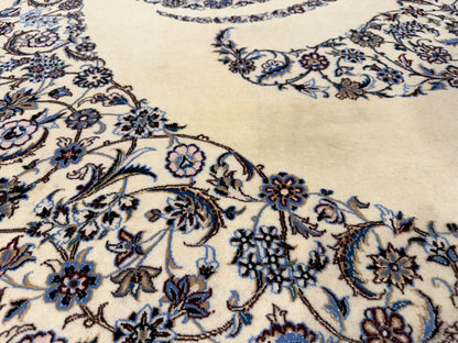Hand-Knotted 6 La Persian Nain Rug - Signed Habibian - 4'4"x6'8"