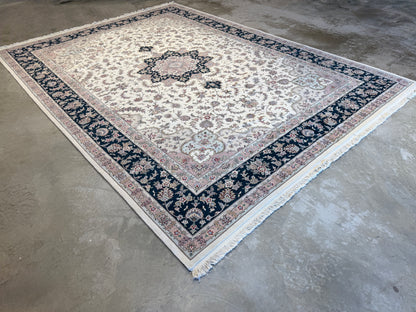 10’x13’8” Hand-Knotted Oriental IndoKashan Area Rug