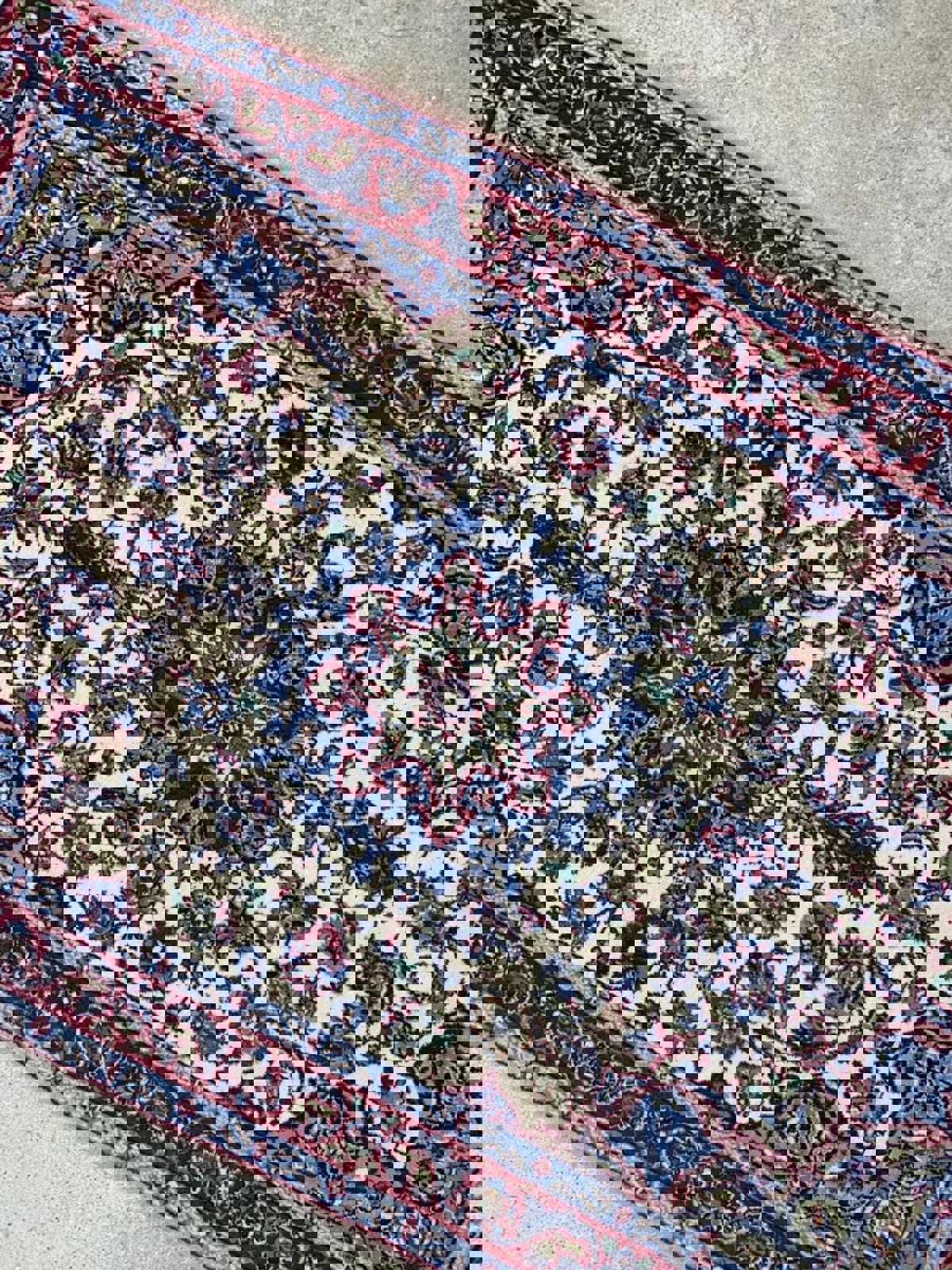 2'3"x3'7" Very Fine Handmade Silk & Wool Persian Isfahan Rug