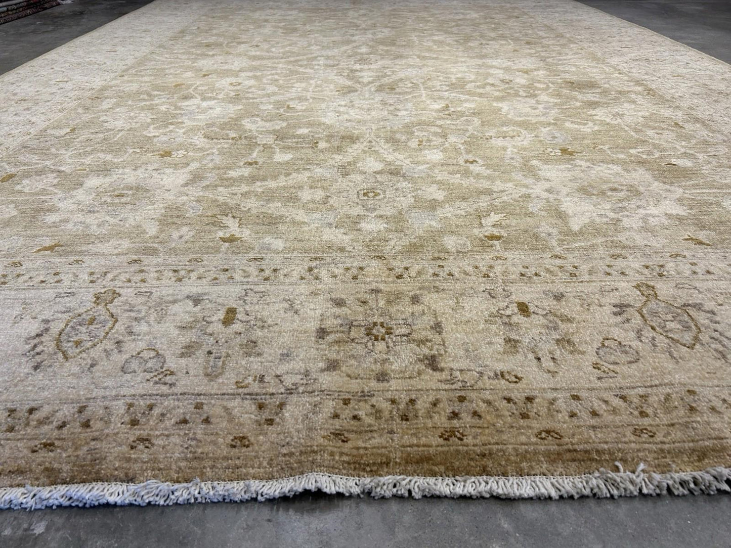 7’9”x10’10” Hand-Knotted Wool Oushak All-over Area Rug