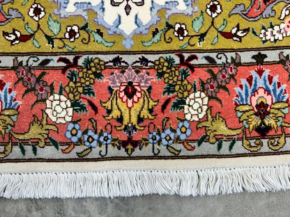 3'1"x5'3" Very Fine Handmade Wool & Silk  Persian Tabriz Rug